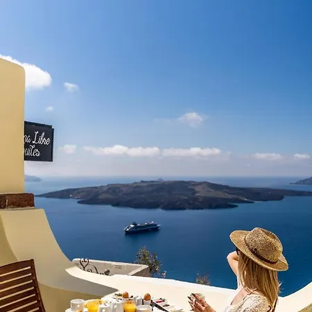 Alma Libre Fira (Santorini)