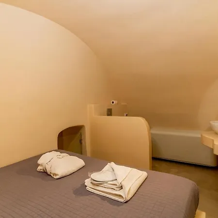 Apartment Alma Libre Fira (Santorini)