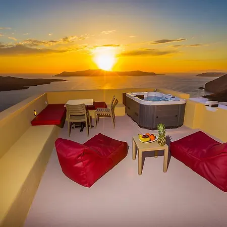 Alma Libre Apartment Fira (Santorini)